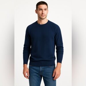 Banana Republic Men's Crewneck Sweater - Navy Blue